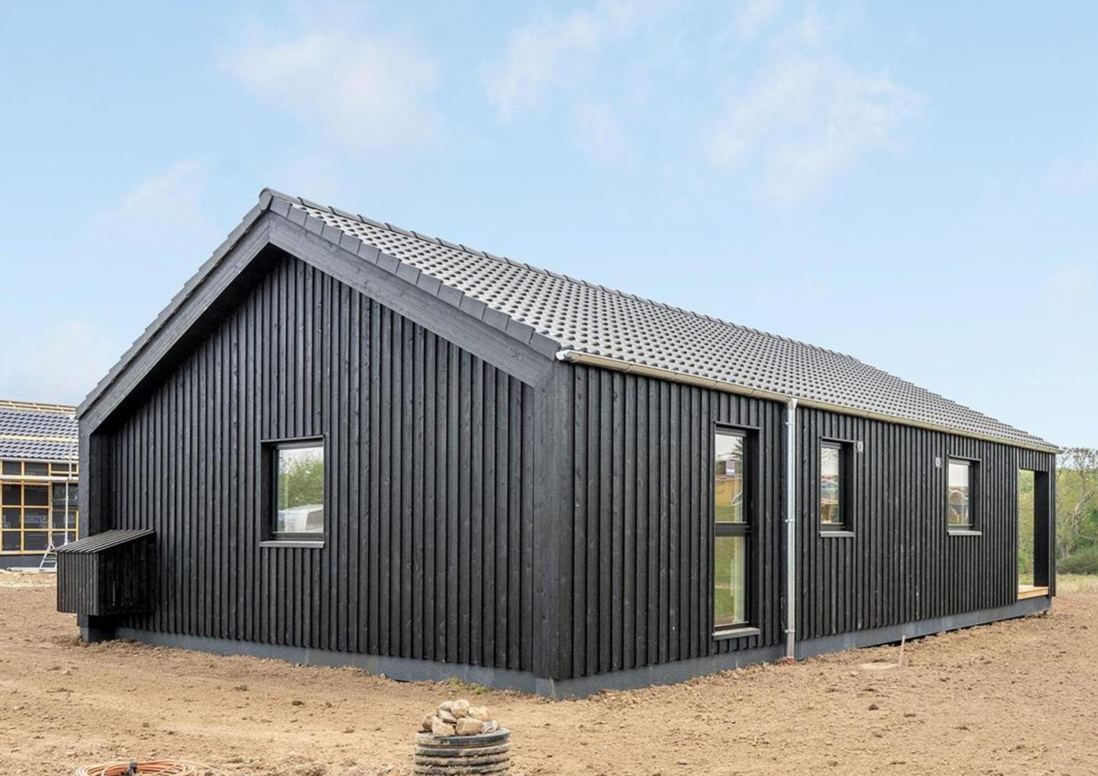 Als village in Kettingskov — Als 70 black facade